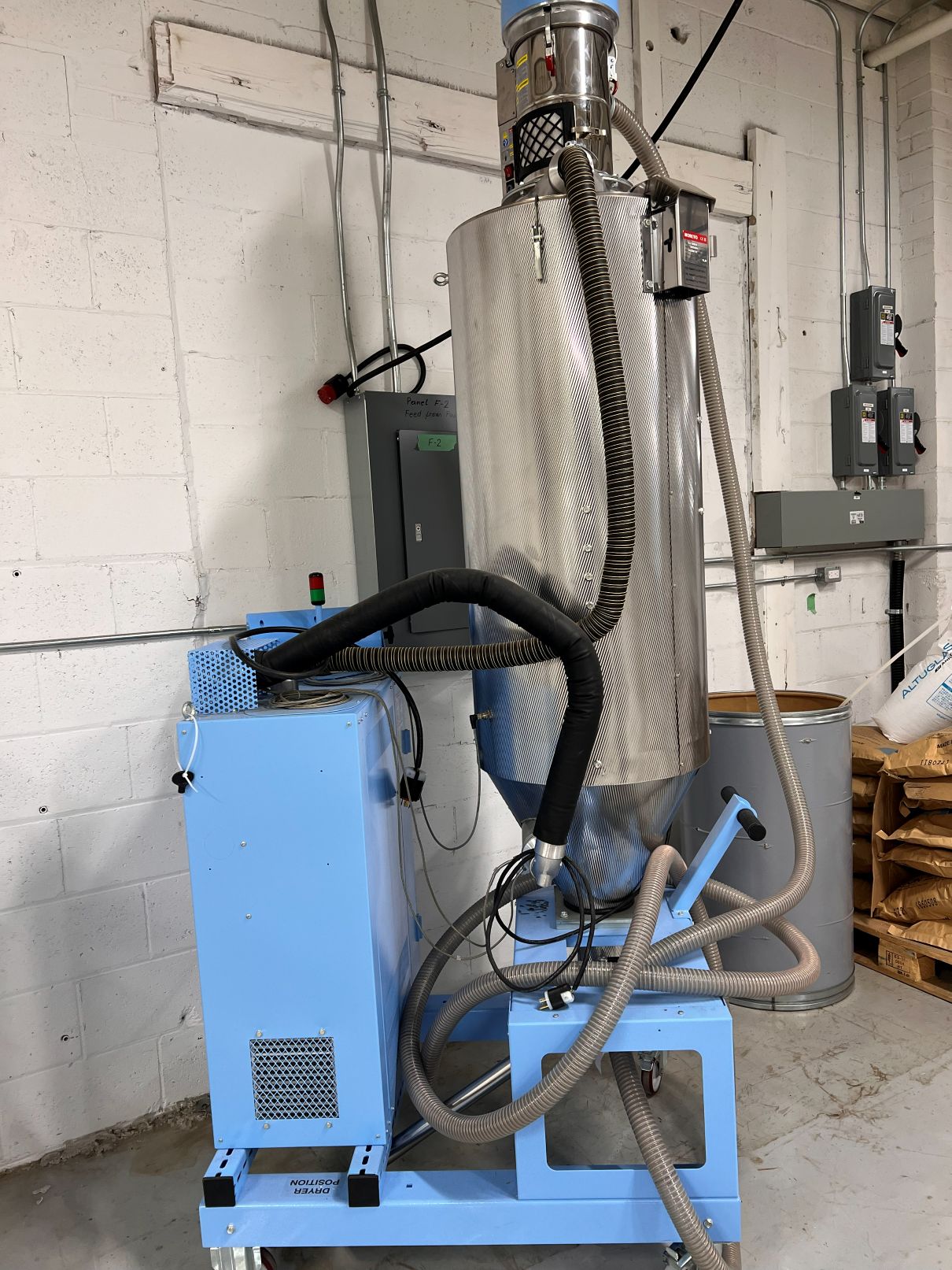 2019 Moretto Hopper 0TX  & 2019 Moretto XD 21  Dehumidifier