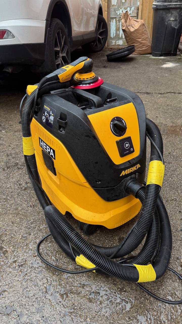 Mirka Deros 6” Palm Sander with Vacuum $825