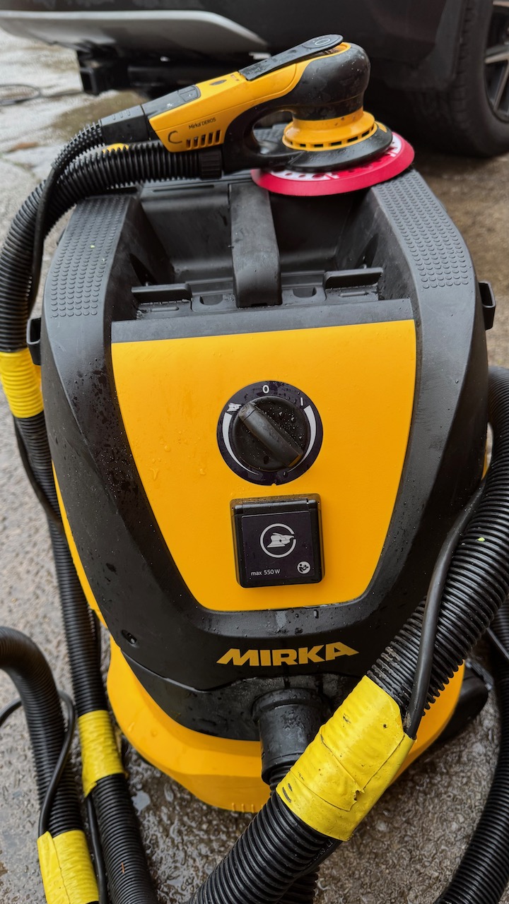 Mirka Deros 6” Palm Sander with Vacuum $825