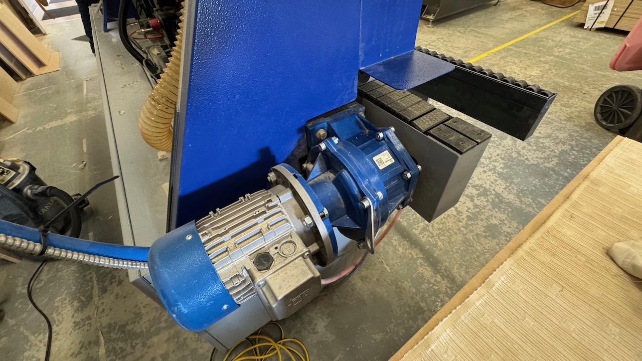 Felder G680 Used Edgebander with pre-milling and corner rounding
