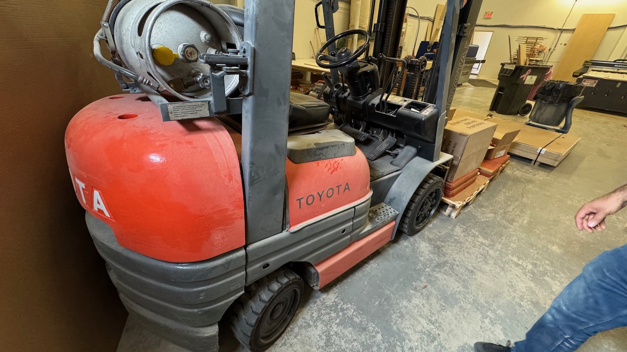 TOYOTA FORKLIFT 42-6FGCU25