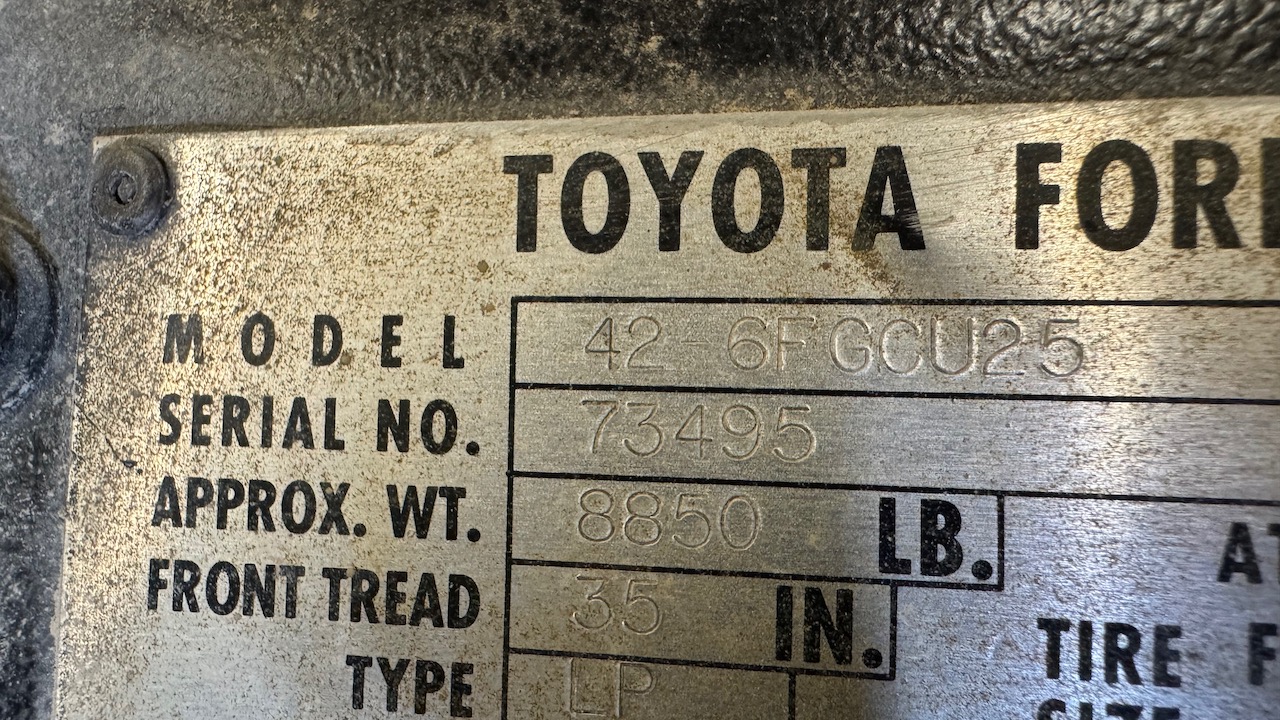TOYOTA FORKLIFT 42-6FGCU25