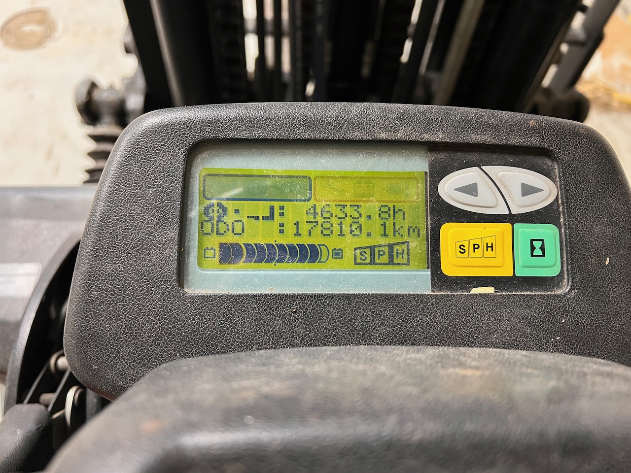 Toyota, 10,000 lb. Lift Truck – Electric